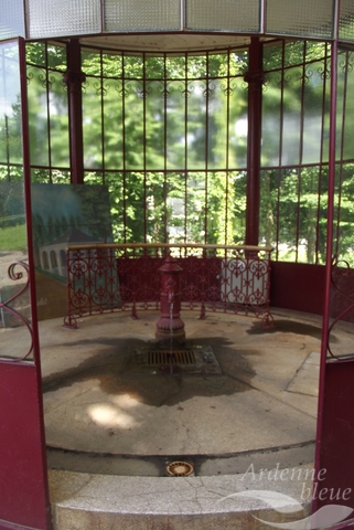 EAU - Fontaine Tonnelet